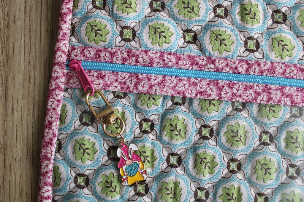 How to Sew: Flat Zipper&nbsp;Bag